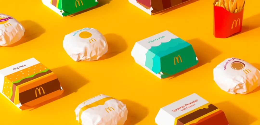 饮品麦当劳打造全新品牌包装视觉系统，真是会玩